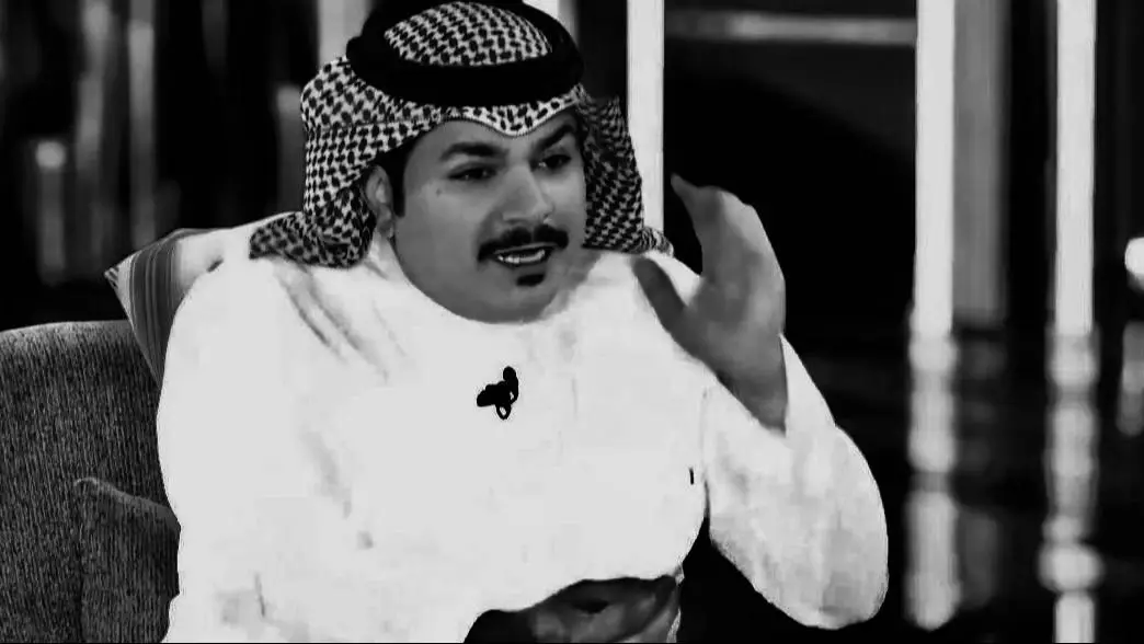 مديت لك واخذت مني ولا اعطيت وطلبتني في شي .. وخذيت كل شي وسامحتك لأني في حبك .. تماديت وامسيت لي واصبحت الصبح مو لي بلا سبب ما اخطيت وان كاني اخطيت اخطيت يوم اهدي ضميري وهو حي المشكلة قَفيت عن وافي الصيت وسايرت ناس باعت لحومها نِي