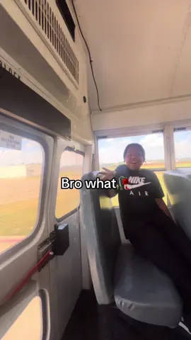Nah that’s crazy#fypシ゚viral #relatable #funny #schoolbus #viral 