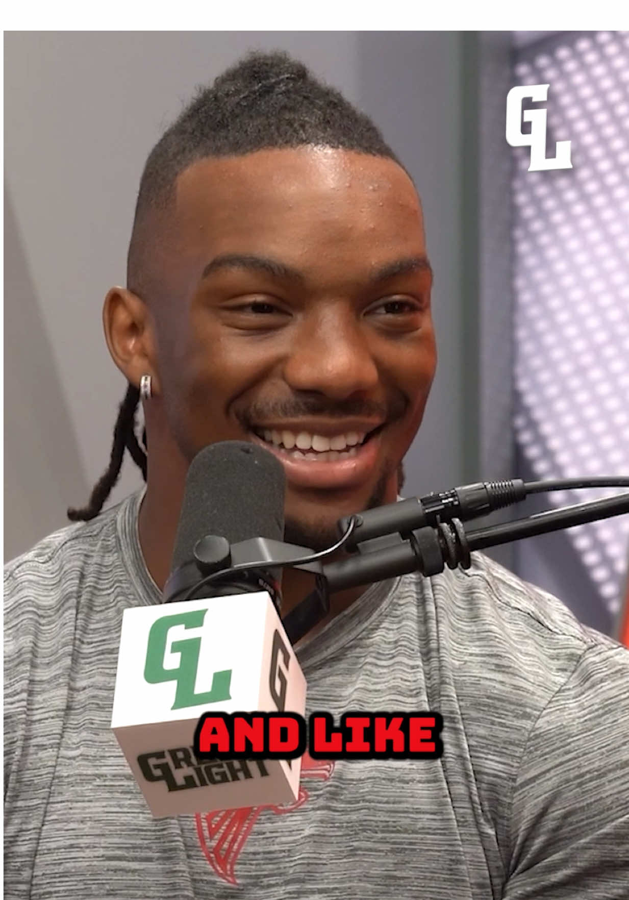 Bijan 🤝 Saquon Bijan Robinson talks about the similarities and mutual respect he shares with Saquon Barkley #falcons #bijan #saquon #eagles #philly @EA Madden NFL @NFL @Philadelphia Eagles @Atlanta Falcons 