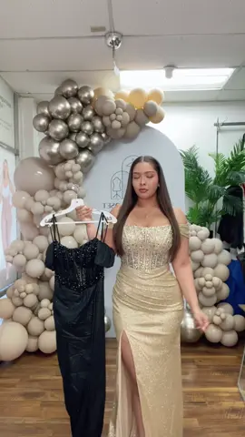 Estamos en vivo #bettyscloset #tiktokshop #vestidodenoche✨ 