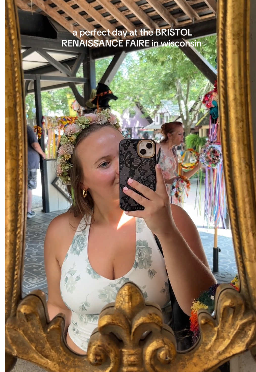 go to the renaissance faire this year before you can’t anymore!!! It was SO hot but still had a good time!! definitely would pick the not so hot days though to go lolol #wisconsin #renaissancefaire 