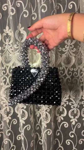 مفيش اجمل من كدا!😍😍 . . . #foryou #handmade #شنط_خرز_لولي🤍💎 #شنط_خرز #تعليم_شنط_خرز 