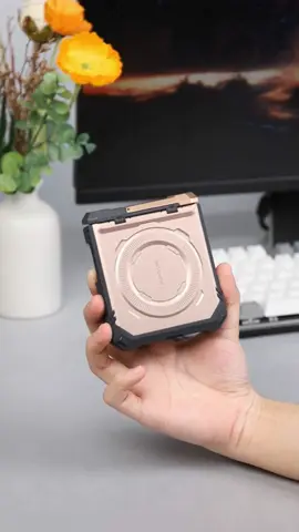 Unboxing the Gold UB Grip for Z Flip7. Screen protector, kickstand, & rugged. Grab it! #SUPCASE #ToughLikeYou #ZFlip7 #UBGrip #Galaxy 