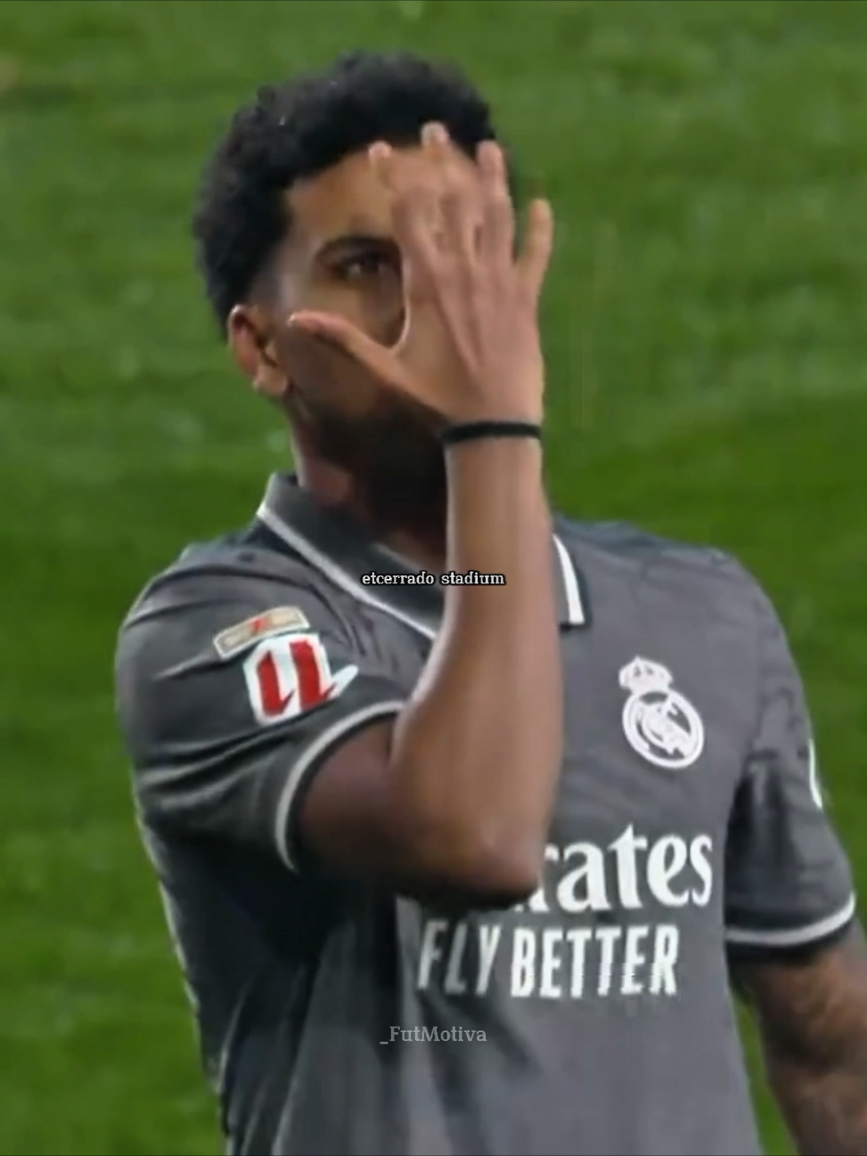 Rodrygo tem que ir pro Man city? #fyy #futebol #rodrygo #mancity #futebolbrasileiro 