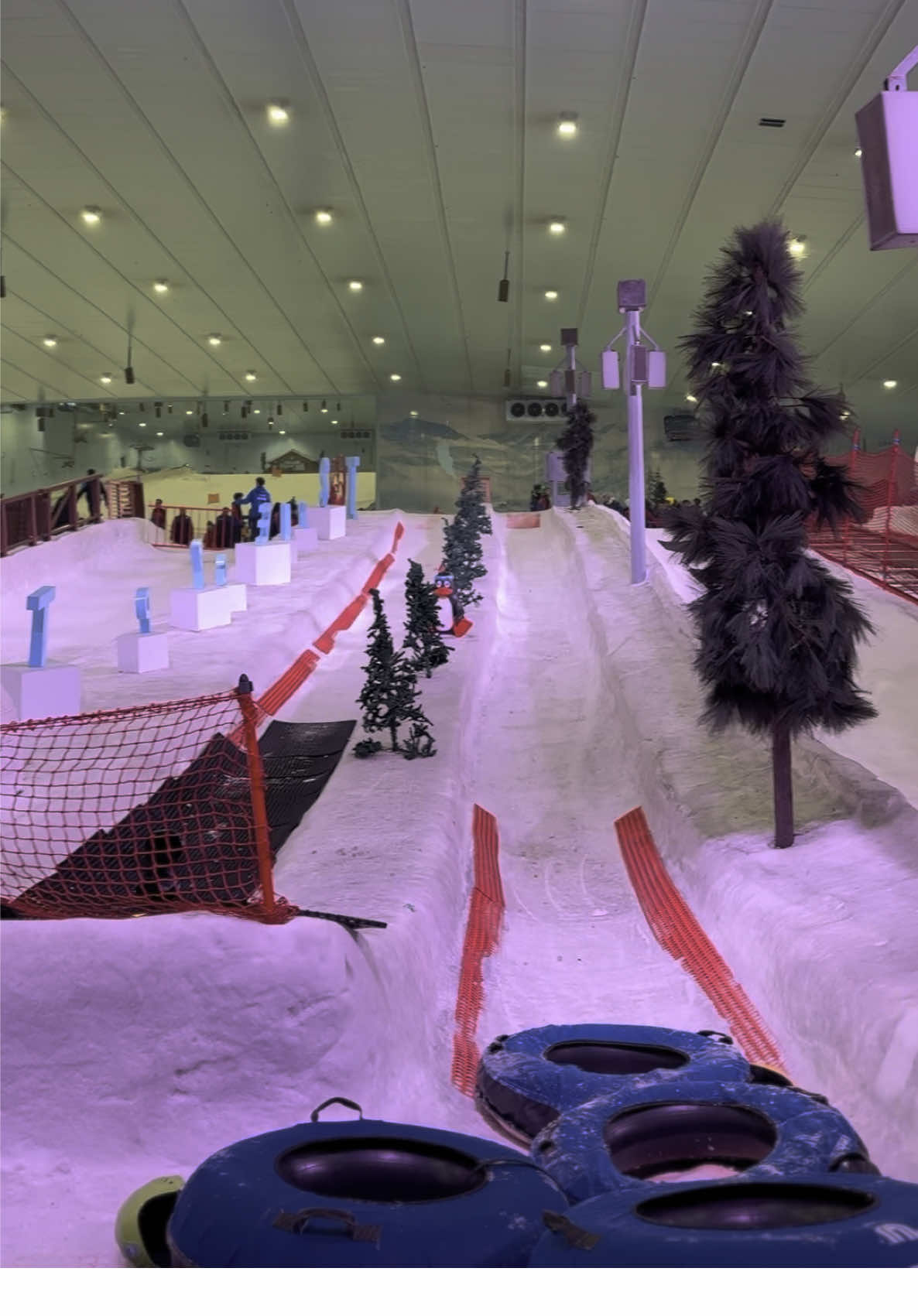 ❄️☃️ #fyp #egypt #mall_of_egypt #skiegypt #snow 