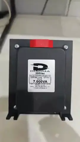 Transformador 7000VA- super potente - converte de 110 para 220v e o inverso. Ideal para ar condicionado de até 18btts, furadeiras, freezers entre outros equipamentos. Não perca a oportunidade! #transformador #transformadores #transformador7000va #conversor #arcondicionado 