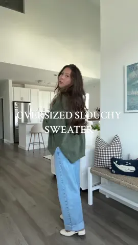 you can never go wrong with a good oversized sweater 🤍🧺 #sweater #fallsweaters #oversizedsweater #fallfashion #affordablefashion 