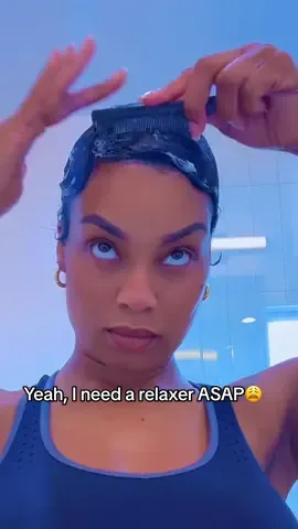 What type of relaxers do y'all use because this ain't gonna work😩😂 #pixiecut #pixie #pixiehaircut #fyp 