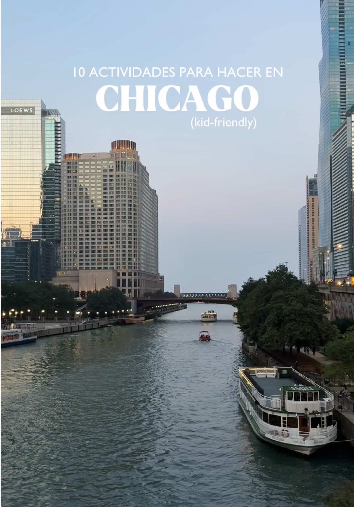 Guarda y comparte este video para que sepas a dónde ir en tu próximo viaje a Chicago⬇️   1. Tour en Water Taxi @Wendella  2. Ir al @360 CHICAGO Observation Deck y subir al TILT 3. Hacer un tour en 🚁 con @flyhelitours (usando el código BARBARIS obtendrás un paquete de fotos de cortesía valorado en $50) 4. Probar la Deep Dish Pizza en @Giordano's Pizza 🍕 5. Visitar el Millenium Park 🫘 6. Ir a @TheGroveGlenview 🌳 7. Subir al @Skydeck Chicago 🏙️ 8. Ir al @Lincoln Park Zoo 🦓🦒🦁 9. Visitar Nutella Cafe 🍫 10. Ir a @Navy Pier 🎡 Otro tip es viajar con @Allegiant Air nosotros hicimos este viaje directo, rápido y fue increíble ❤️  #TogetherWeFly #NonstopLife #travellife #travelingwithkids #momlife 