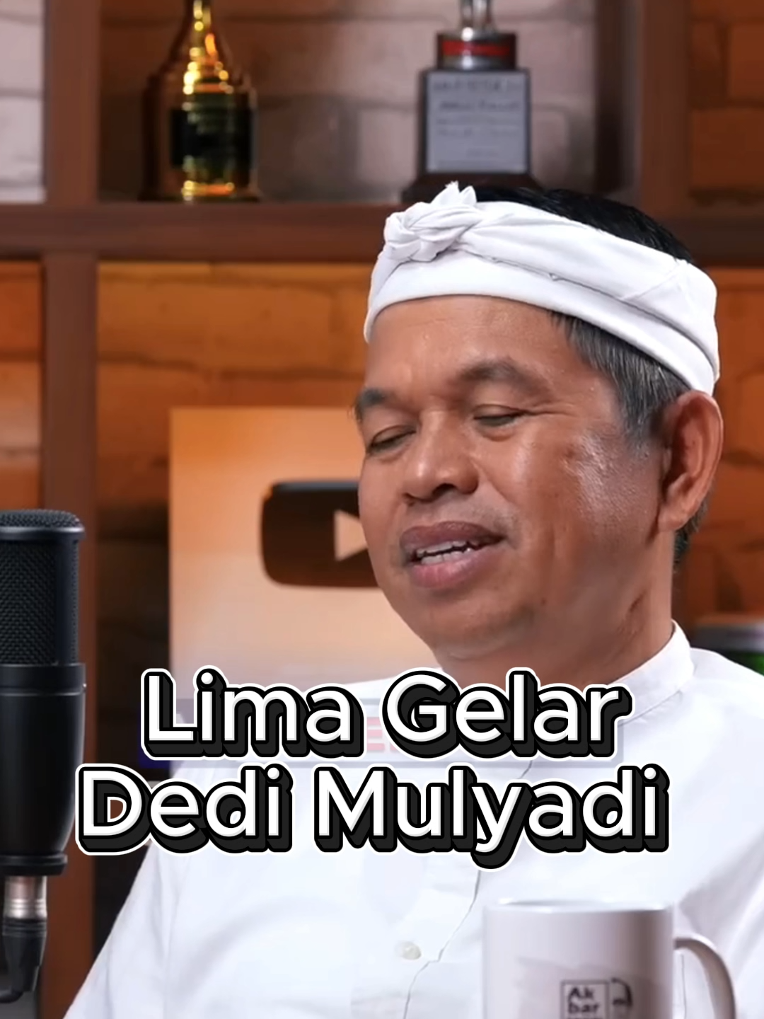 Lima Gelar Dedi Mulyadi #DediMulyadi #AkbarFaizal #JawaBarat #kdm Credit Video: Akbar Faizal Uncensored Jangan lupa mampir ke video di bawah ini Sumber Video: https://youtu.be/t-iBES58DOA Follow Us On Other Social Media: Tiktok: https://www.tiktok.com/@recastvibes Youtube: https://www.youtube.com/@RecastVibes Instagram: https://www.instagram.com/recast.vibes
