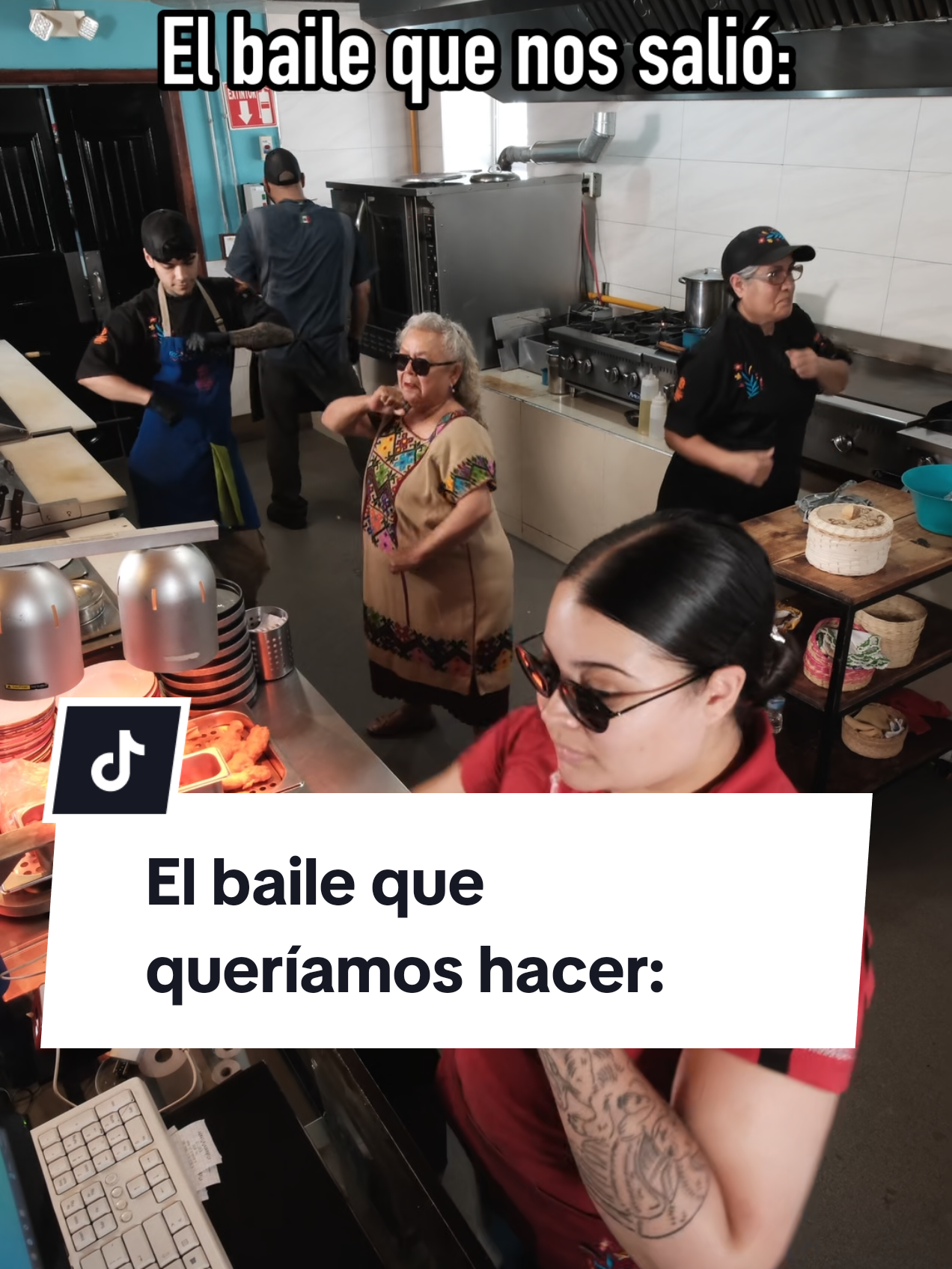 El baile que queríamos hacer vs el que nos salió 😎✨ #humor #baile #dancetrend #trabajo #ensenada 