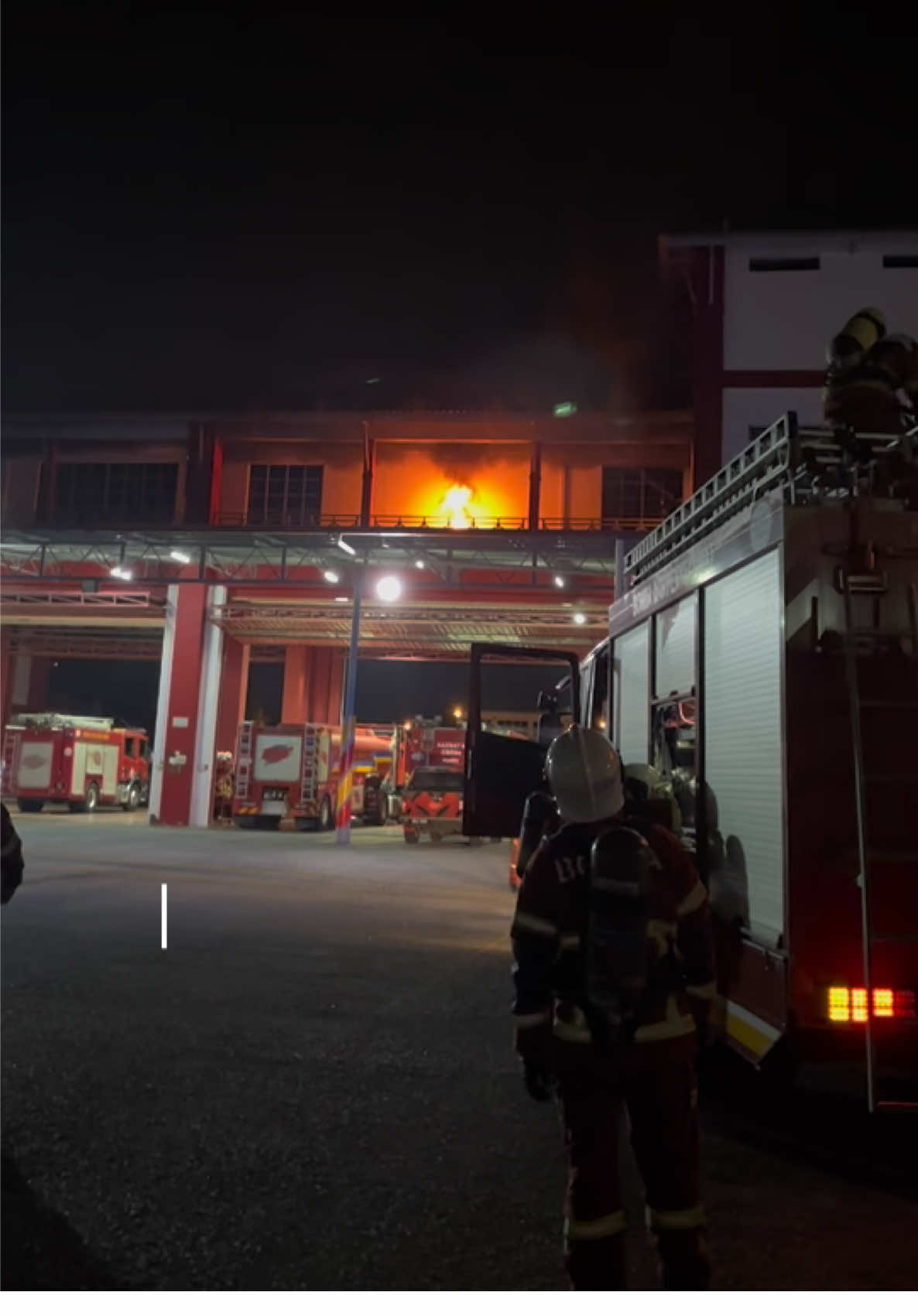 Fire Drill BBP Seremban 2. #bombas2 #fyp #BombaSeremban2 #mediabombaS2 #fyppppppppppppppppppppppp 
