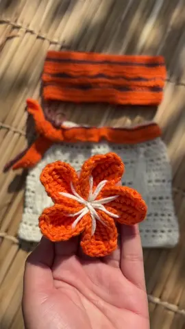 Fantasia da Moana feita para uma princesa muito muito especial 🧡🧡🧡 Feita sob encomenda . . . . . #croche #moana #infantil #crochecomamor 