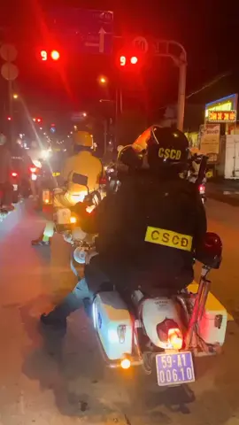 người ở đâu rồi sao chạy hoài kiếm không thấy vậy nè