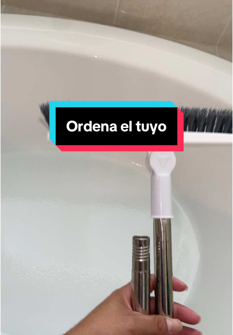 Limpieza de baños! #limpiezadecasas #limpiezadebaños #trabajoduro #cepillo #productoviral #productorecomendado #paratii 