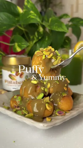 Pistachio Cream Bombs💚✨  🧾 Ingredients: •	2 egg yolks •	90g of sugar  •	¾ cup (90g) of sifted all-purpose flour •	60g of unsalted butter  •	1 teaspoon of vanilla extract  👩‍🍳 Instructions: 1.	In a bowl, add the egg yolks, sugar, and flour. Mix well until a uniform dough forms. 2.	Add the butter and vanilla, and keep mixing until the dough is smooth and homogeneous. 3.	Transfer the dough to a piping bag fitted with a round or star tip. 4.	Pipe the dough onto a baking sheet lined with parchment paper or a silicone mat. 5.	Bake in a preheated oven at 390°F (200°C) for about 25–30 minutes, until golden on the outside. ✨ Finishing Touch: Top with a generous layer of Pistabella, the world’s best pistachio spread — creamy, intense, and absolutely addictive.💚 📦 We ship nationwide with free shipping on bundle orders. Comment “ONLINE” and we’ll send you the link to our online store along with a 5% discount on your order. 🛒 Prefer to shop in person? We’re available in over 1,000 stores across the country. Comment “LOCATION” and we’ll send you the link to find the store closest to you. #pistabella #pistachiolovers #pistachiospread #pistachios #pistachiorecipes
