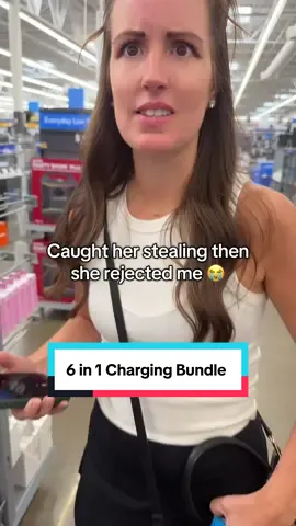 Had to take an opportunity to show her the right way to do it #powerbankcharger #portablepowerbank #wirelesscharger #fastcharger #earbuds 
