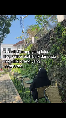 follow ig. @chandraa70s