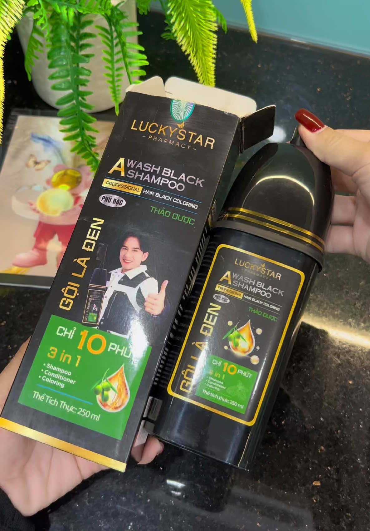 Dầu gội phủ bạc Thảo dược Luckystar gội là đen##emkieutaphoa##daugoiphubac##luckystar##daugoiphubacluckystar
