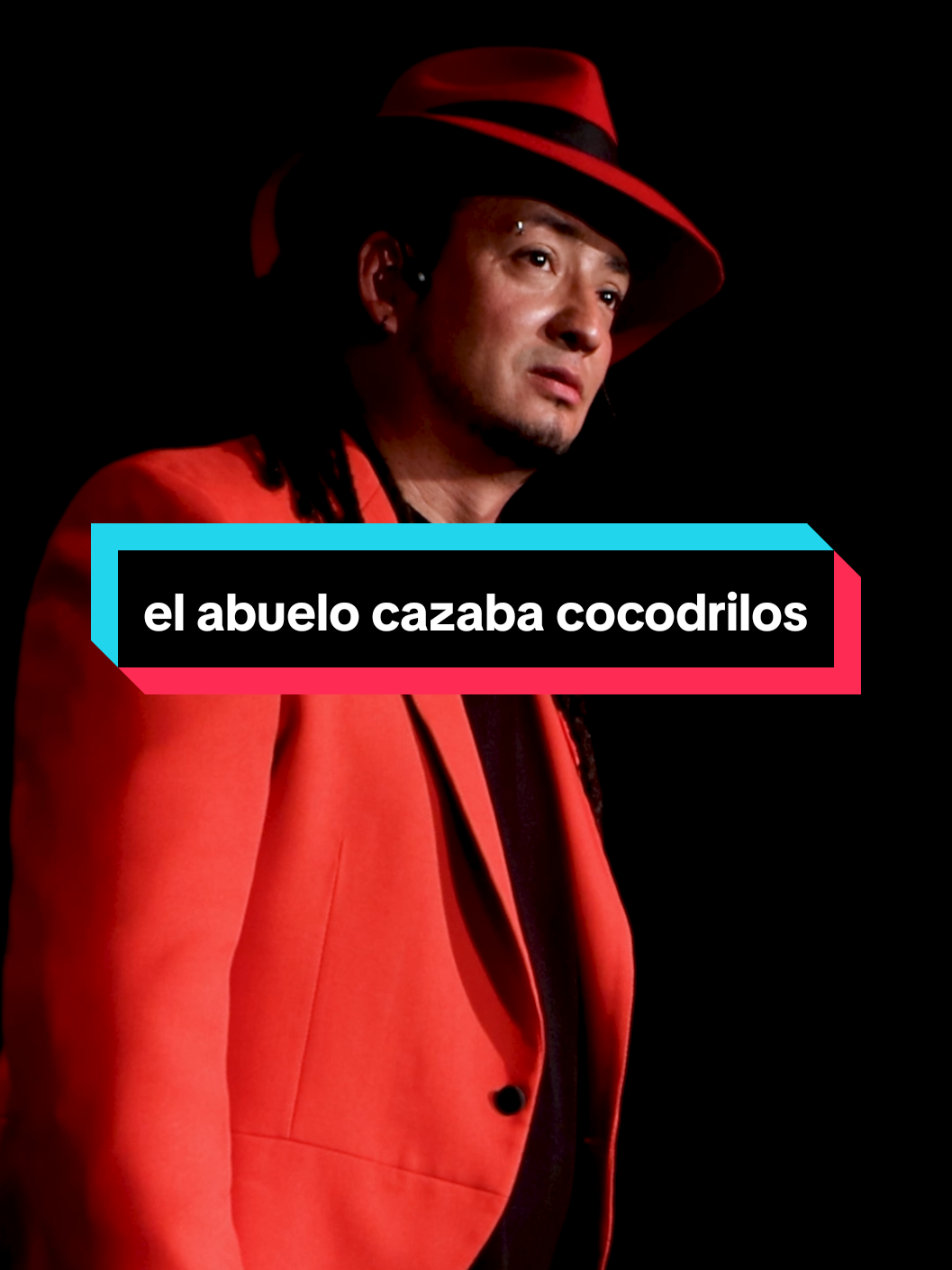 Según el abuelo el cocodrilo salió perdiendo jajajajaja