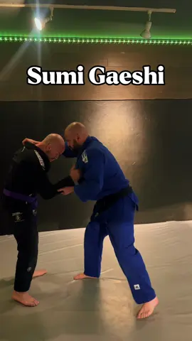 🥋Déjanos en los comentarios que otras técnicas te gustaría aprender #viral  #viralvideos #viralreels #trend #trending               