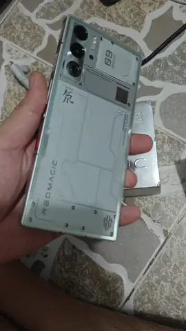 • Redmagic 9 Pro Silver - Ram 12+/512 - Fullbox đồ Zin đủ  Tặng : Sò Lạnh Redmagic Ốp  GDTT TP.HCM - Ship Hoả Tốc Tận Nhà Lân Cận TP.hcm  Quan Tâm IB trực tiếp ZL em nha ae #gamingphone   #xuhuong #fyp #flagship  #redmagic9pro 