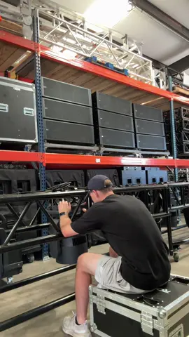 Tap tap address. Tap tap address. #lighting #chauvet #stages #production 