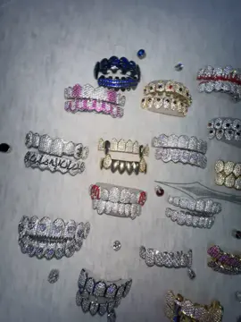 ig: monaco_streett_oficial 😮‍💨🫨 #grillz #accesorios #y2k #venezuela 