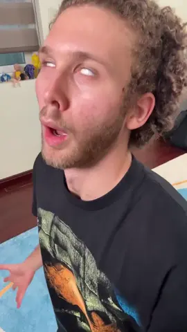 bro used his hands #jmancurly #shmackle #gaming #funny #vr