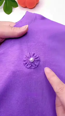 Clothing mending tips  #embroiders #mend #mendoza #mending #visiblemending #mendhi #embroideryart #embroidered #embroiderydesign #embroiderylove #sew #sewing 