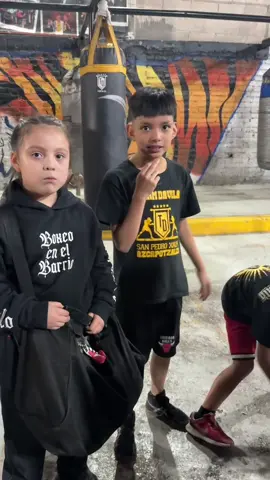 @Supernova Strikers Amigo porfavor porfavor porfavorrrrrrr 🥺🥺🥺🥺