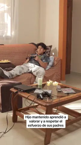 Hijo mantenido aprendió a valorar y a respetar el esfuerzo de sus padres#padres #fyp #viral #paratiiiiiiiiiiiiiiiiiiiiiiiiiiiiiii 