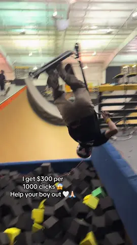 Click the link, I get $300 per 1000 clicks, help ya boy out chat 😭🤩 #scooter #scootering #skatepark 