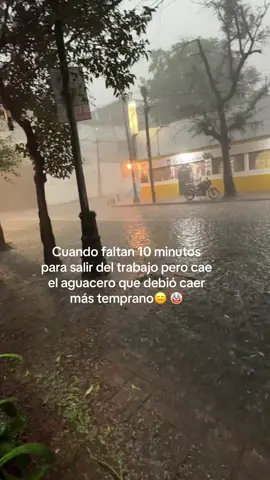 Parece que el día quiere detenerme hoy  😑  #barbershop #paratii #viralvideos #reels #barberosmexicanos 