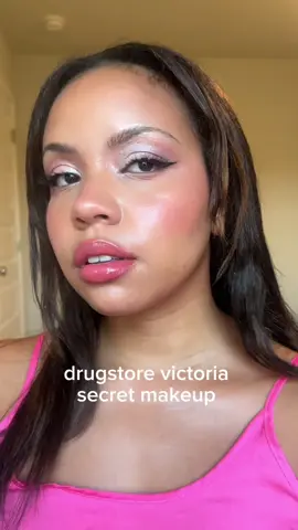 drugstore victoria secret makeup look 🪽🦢🩷 @Victoria’s Secret @Maybelline NY @Hard Candy @rimmellondonus @Catrice Cosmetics @Morphe Cosmetics @MCoBeauty @NYX Professional Makeup @Milani Cosmetics @loréal paris usa @COVERGIRL @Pretty Smart cosmetics @Palladio Beauty @JLash @KISS Lashes #2010sVictoriaSecret  #2014VictoriaSecret  #VictoriasSecretMakeup #drugstoremakeup #VSAngelMakeup #SupermodelGlow #BronzedGoddess #BombshellMakeup #ModelOffDutyLook #VSMakeup #2010sMakeup #2014Tumblr