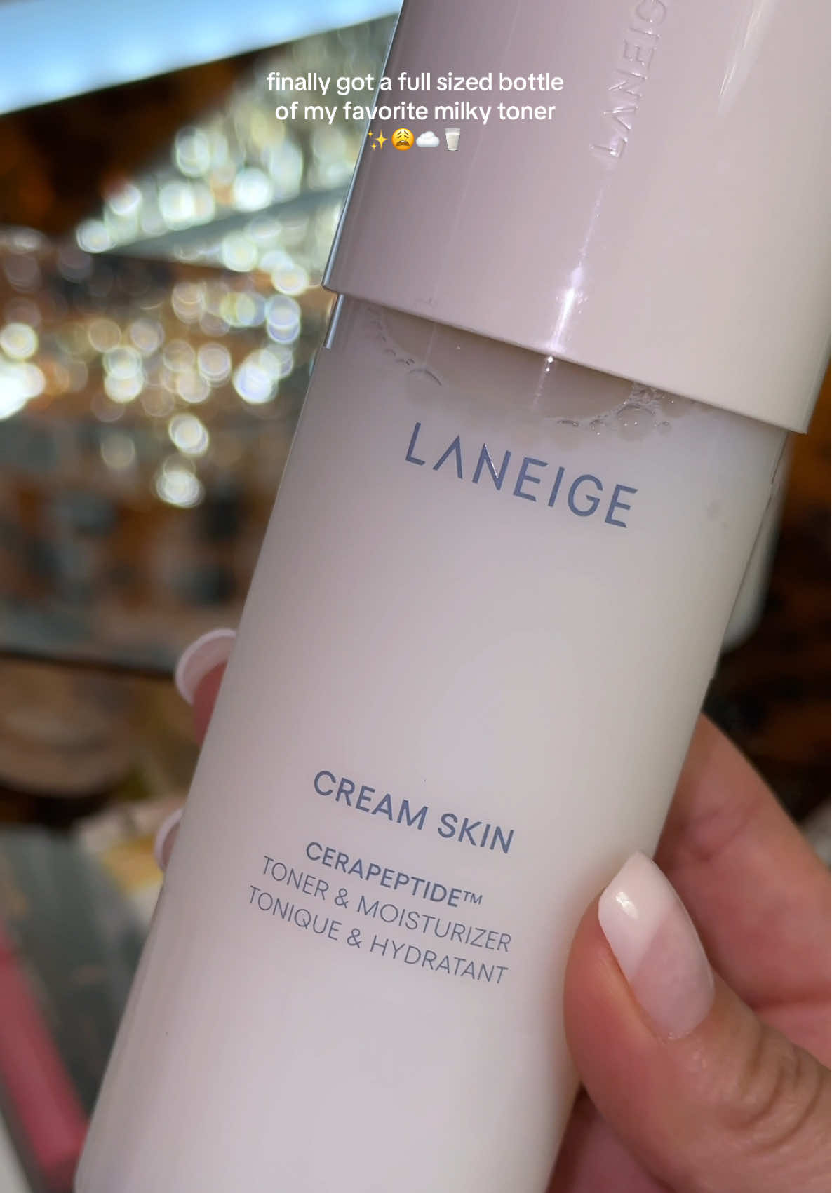 legit it’s so hydrating!! @laneige_us 🤏🏻🥹🤍 #laneige #TikTokShopCreatorPicks #TikTokShopBacktoSchool #TikTokShopLaborDaySale #laneigemilkytoner 