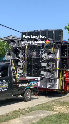 istimewa🤩🔥 @ARP AUDIO PATI  #mawarsteam#dlubanggenerations#arpaudiopro#soundhoreg#karnavaldesaslungkep#pati#fyp 
