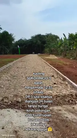 Bismillahirrahmanirrahim... LAUNCHING  TANAH KAVLING SUKOHARJO 3 BARAT  PRINGSEWU LAMPUNG ▪️ Harga mulai 12JUTA-35JUTA ▪️ Ukuran 6x12,6x13,6×13,5,6x14,7x14 ▪️ Dp 5jt, sisanya di angsur 12 - 14BULAN tanpa bunga ▪️ -+300meter dari jalan lintas kabupaten Sukoharjo Banyumas  ▪️ tempel dengan rumah warga  ▪️tempel jalan aspal kecamatan ▪️2 menit dari klinik SAE WARAS  ▪️2 menit dari PASAR & PUSKESMAS SUKOHARJO ▪️ Dekat dengan SD,SMP, SMA & PONDOK  ▪️ cash diskon 500rb/1juta ▪️Bonus semen 10sak/kavling  ▪️ Legalitas Surat SPORADIK langsung atas nama pembeli ▪️Sudah di drainase tersedia jalur listrik & wifi  Info lengkap ☎️#pringsewulampung #kavlingpringsewulampung #sukoharjo #sukoharjo3