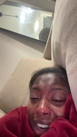 girlllll i’m too above to make a video talking bout someone but YOOOO 🤣 them comments FRYING me