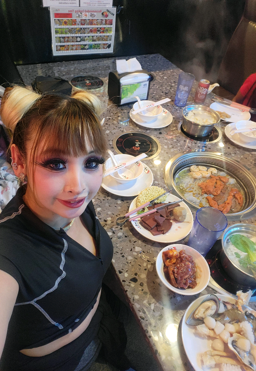 #9spiceshotpotandgrill #dinnertime #seafood #grill . . Don't care about gaining weight today 🤣🤣🤣