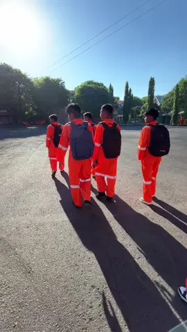 cuman modal reting#politeknikpelayaranbarombong #pelautindonesia #trend #masukberanda #fyp 