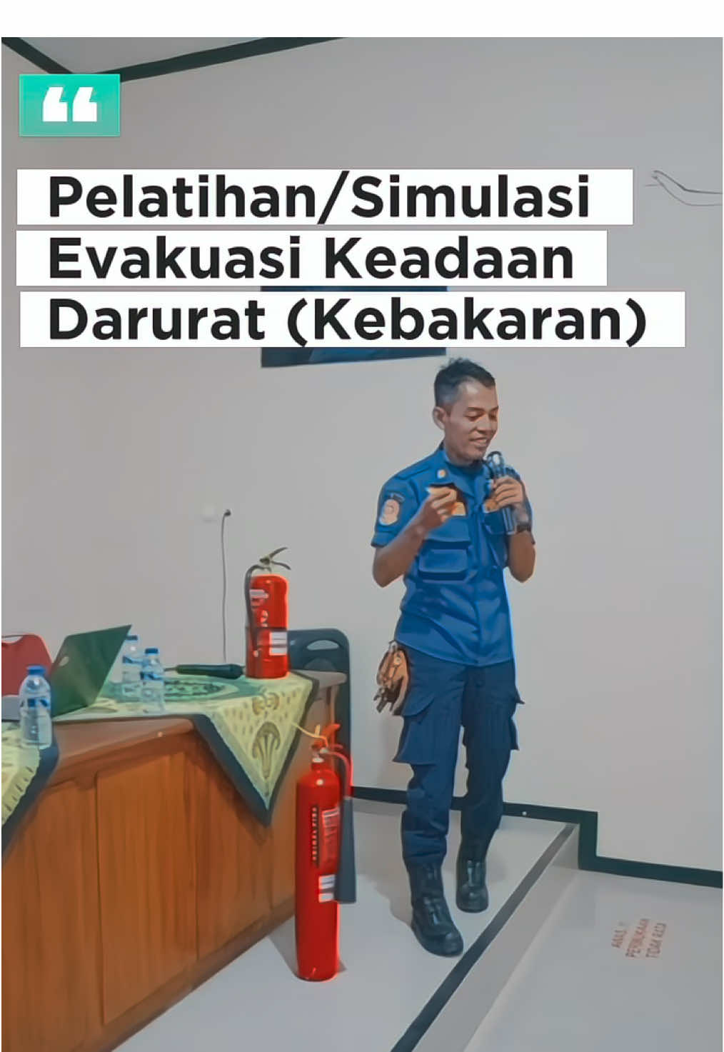 PELATIHAN/SIMULASI EVAKUASI KEADAAN DARURAT (KEBAKARAN) @wahyuramziofficial @Pemkab Cianjur @Kang Epi72 @puskesmaskademangan