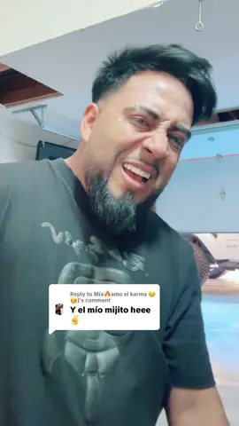 Replying to @Mía🔥amo el karma 😉🤭) 