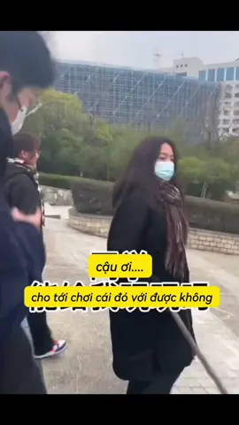 mồm kêu ế nhưng thấy trai là chạy 😂 #tiktok #funny #haihuoc #douyin #viral 