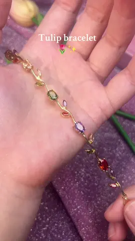 Tulip bracelet 🌷✨#fyp #dealsforyoudays #tulips #bracelet #giftideas 