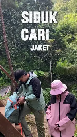 masih bawa jaket gede kemana mana? nih udah disediain jaket yang muat dicompartment tas paling kecil #letsgetactive #elfsactive #jaketparasut 