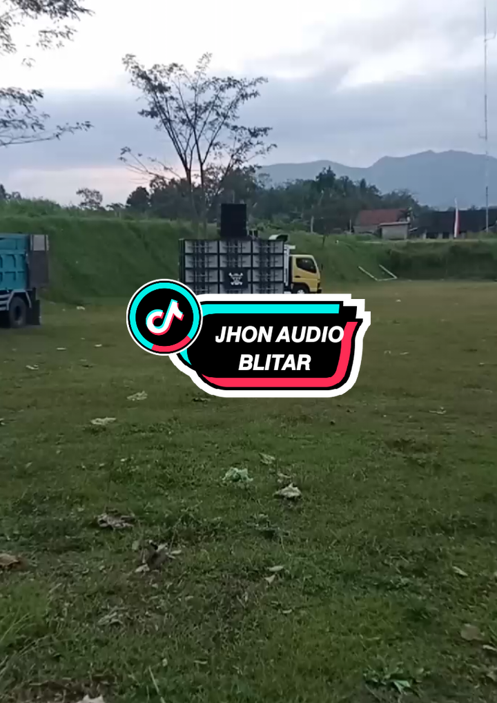 𝙅𝙃𝙊𝙉 𝘼𝙐𝘿𝙄𝙊 𝘾𝙀𝙆𝙎𝙊𝙐𝙉𝘿 CEKSOUND LAPANGAN BINTANG -@jhonaudioblitarreall  -@fatqur_roziq  - - - #ceksound #jhonaudioblitar #soundsystemblitar #blitar24jam #bismillahfypシ 