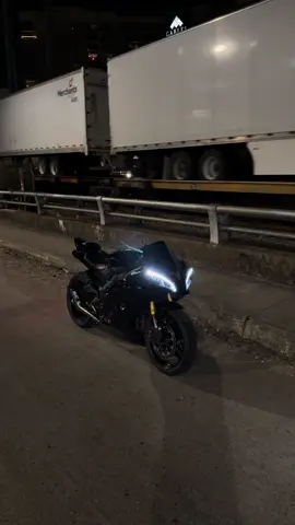 Wish I took more clips but phone died 😔 | #yamahar6 #sportbikes #clean #fypシ #viral 