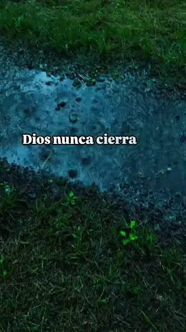 DIOS TE AMA Y SU MISERICORDIA ES GRANDE #godlovesyousomuch #DiosEsFiel #paratiiii #reflexionescristianas #diosteama❤️