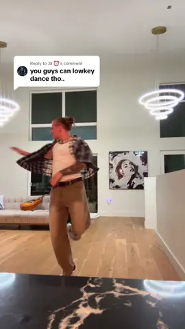 Replying to @𝟐𝟖 ⏰ @Zach Newbould I’ll actually pulled my hamstring 